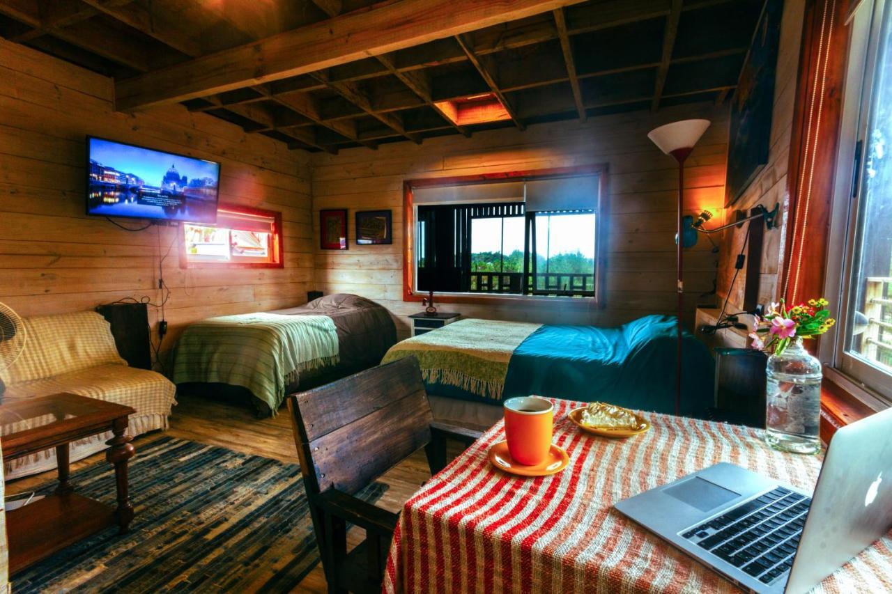 Sirena Insolente Hostel & Suites Pichilemu Eksteriør billede